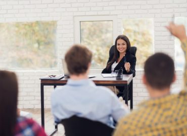 Coaching and mentoring about Neuro Linguistic Programming.